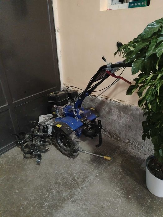 Mata blok traaktor