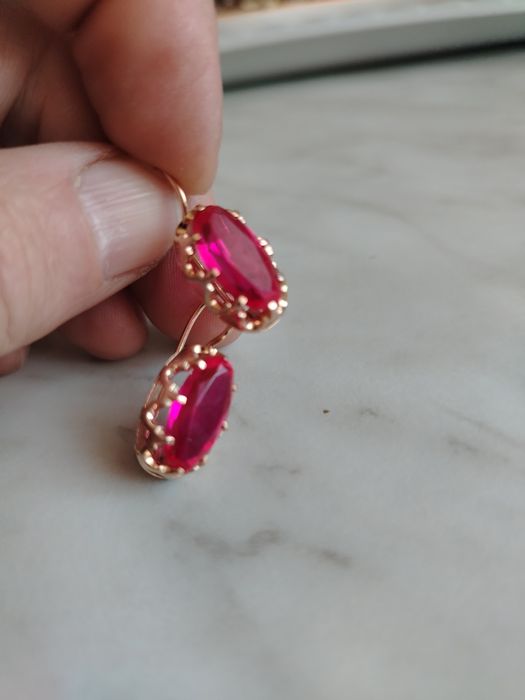 Продам серьги...