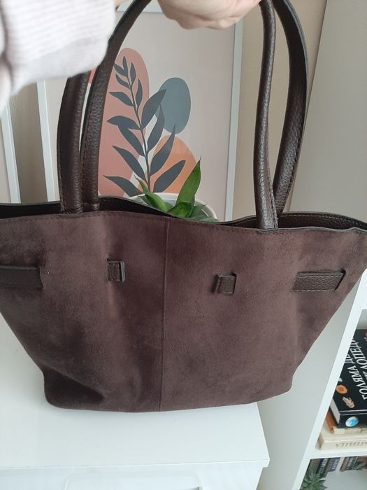 Нова чанта цвят кафе