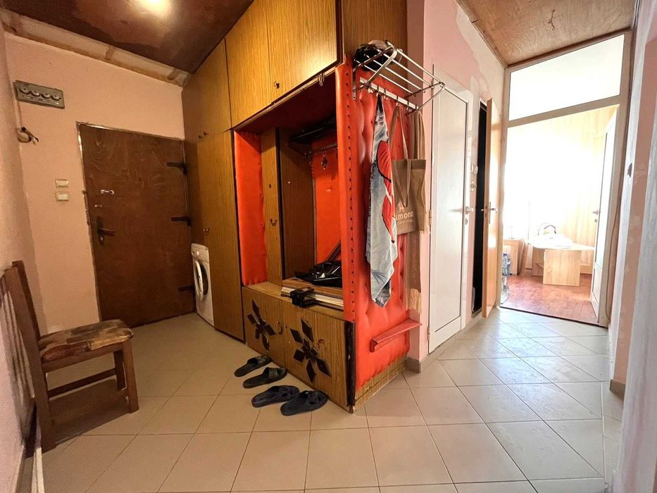 Продава се Тристаен апартамент в София, Надежда 4 - 65 кв.м за 2000 €/кв.м - Снимка #8