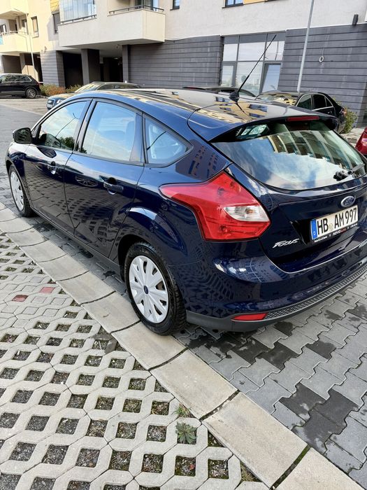 FORD Focus 2011 — imagine 4