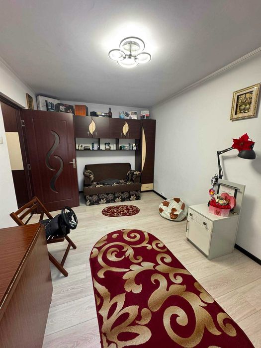 Vand apartament 2 camere, mobilat si renovat