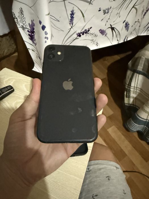 Айфон 11 память 64гб
