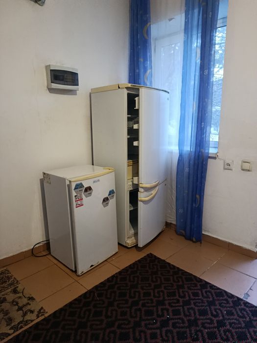 Холодильник от компании AVA.