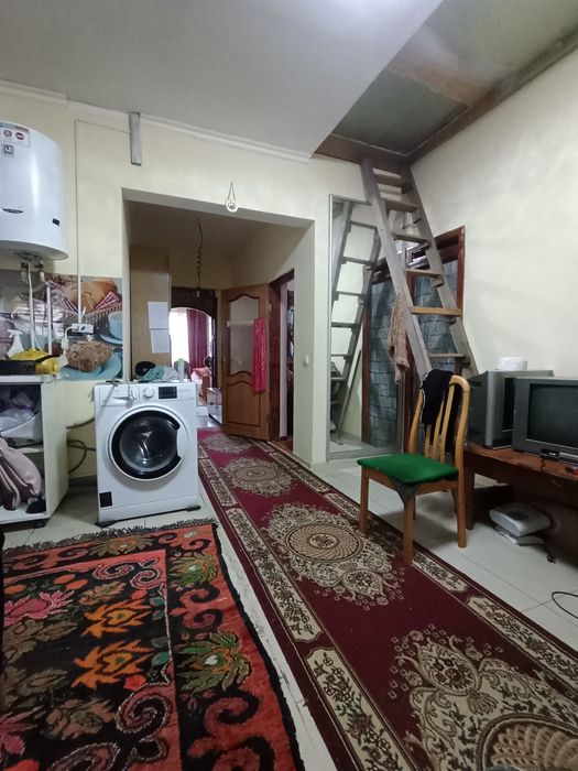 Продам 2 дома на одной территории