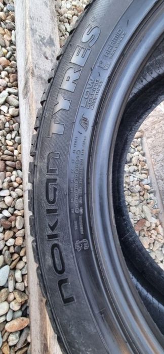 Anvelopa Continental 275/45 R21 110W Nokian 315/40 R21 115W M+S