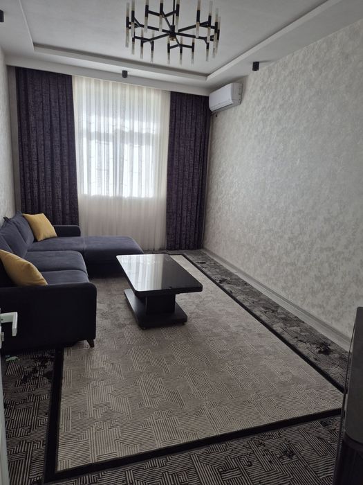 Beruniy metro 3 hona 93 kv 4 etaj / 4 Yangi uy