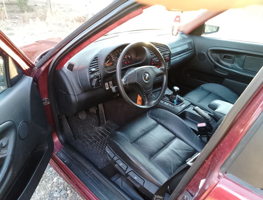 Bmw e36 320i touring