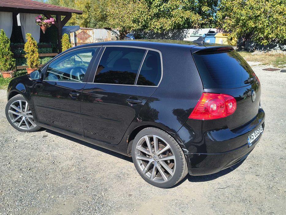 VW Golf 5 GT 140 cai