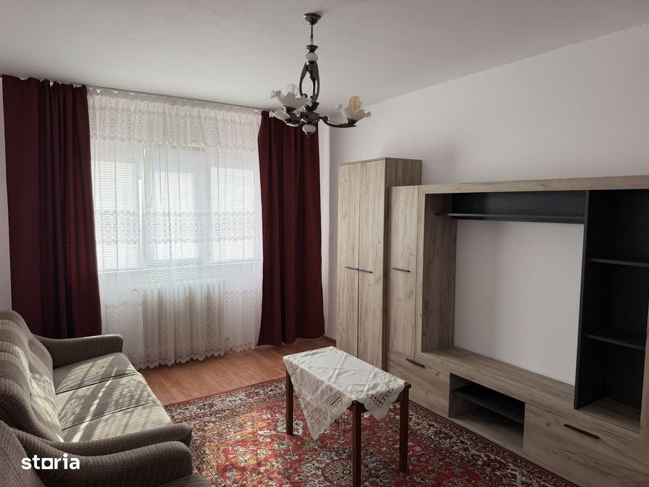 ap 3 camere et 4 lift V. Aaron str Negoveanu — fotografia 1