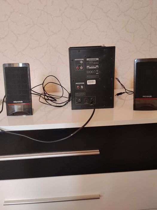Microlab M-700U 2.1 тонколони