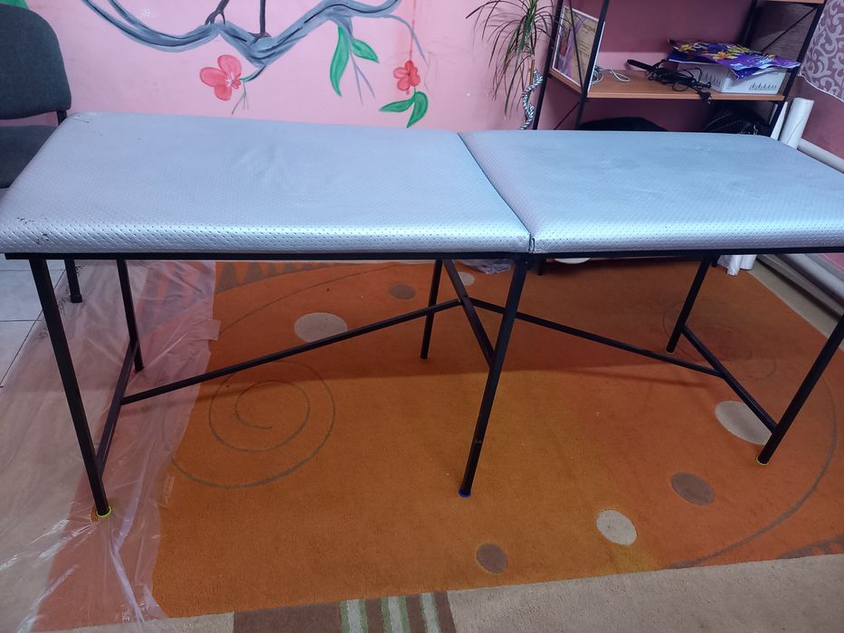 Кушетка косметологическая