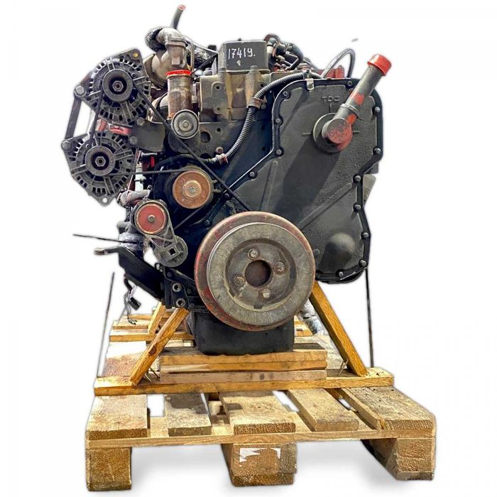 Motor solaris 2010  ISLG320 Piese de schimb Bus