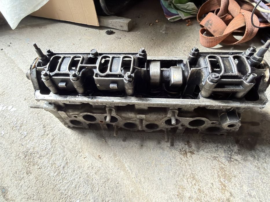 Продам головку ваз 21099