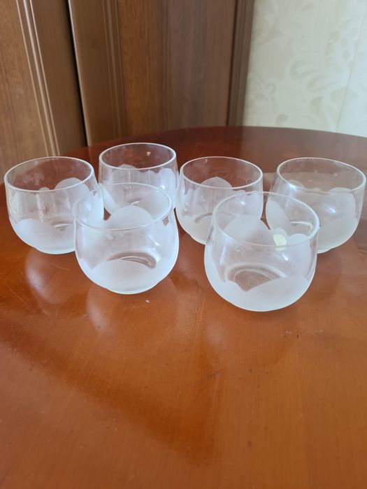 Хрустальные бокалы