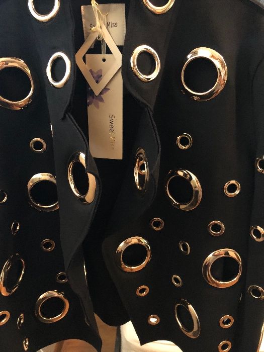 Яке  Сако  Естествен Елек  Палто