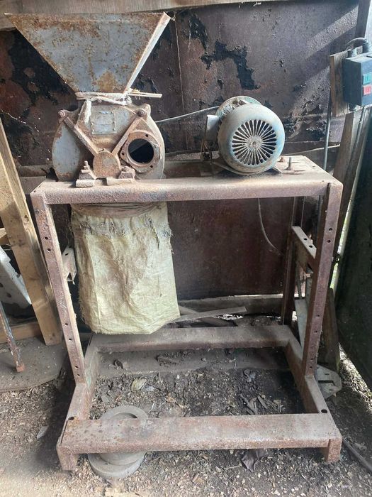 Електрическа трифазна фуражомелка