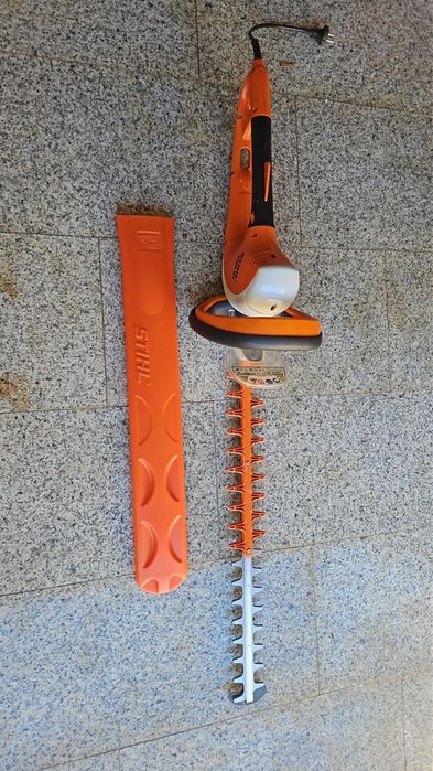 Foarfecă electrică gard viu Stihl HSE 81