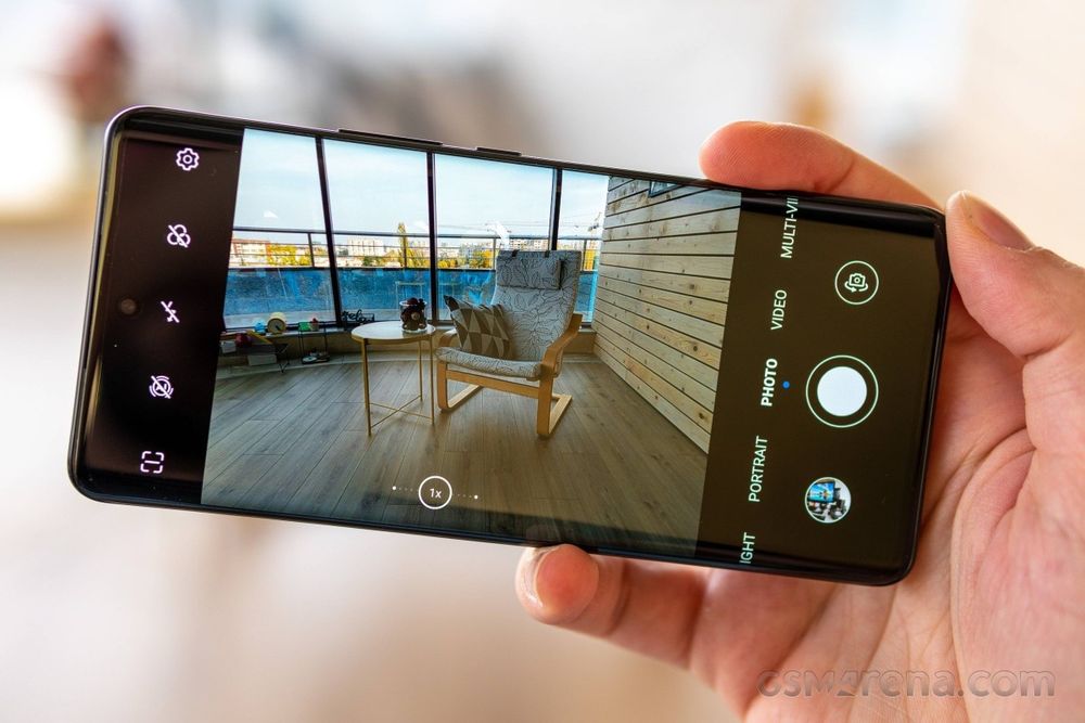 Honor 50, Xotira 8/128GB ROM, Displey: 6.57 dyuymli OLED,120HZz.