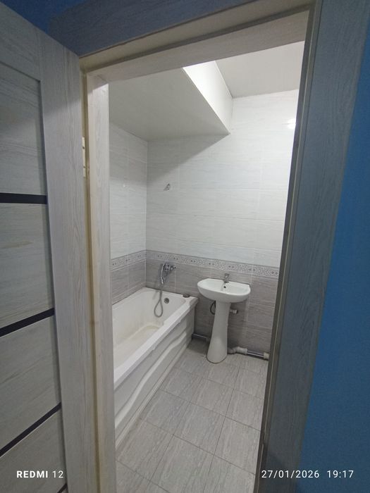 Tuytepada 2 xonali dom sotiladi