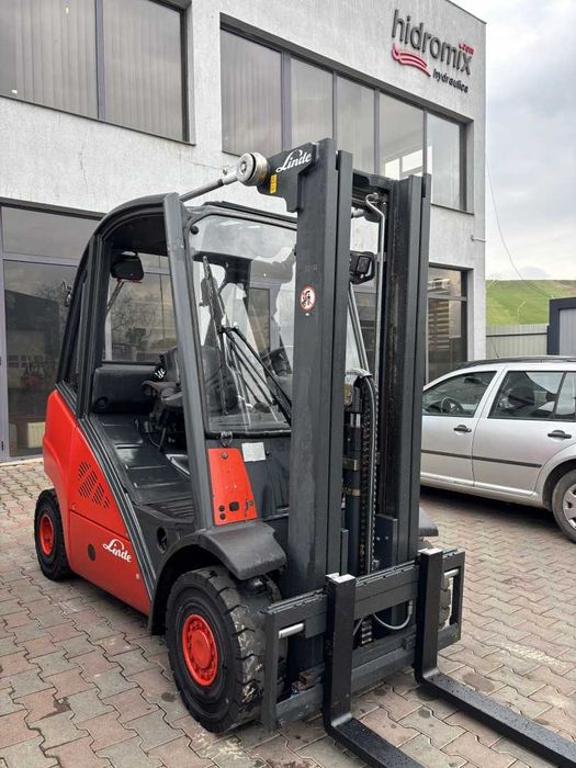 Stivuitor - Motostivuitor Linde H25D Diesel Anul fabricației: 2012