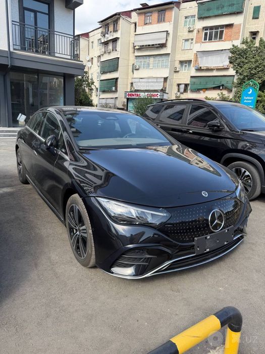 Mercedes-Benz EQE 500 4MATIC - 2025 yil