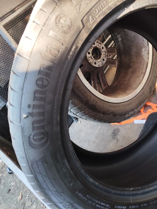 De vânzare cauciucuri 285.45.r20