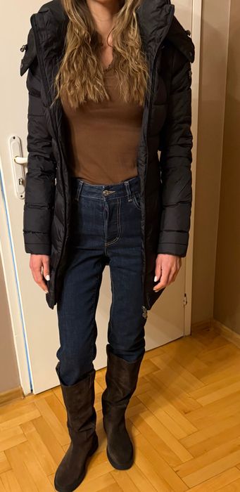 Зимно оригинално яке Guess