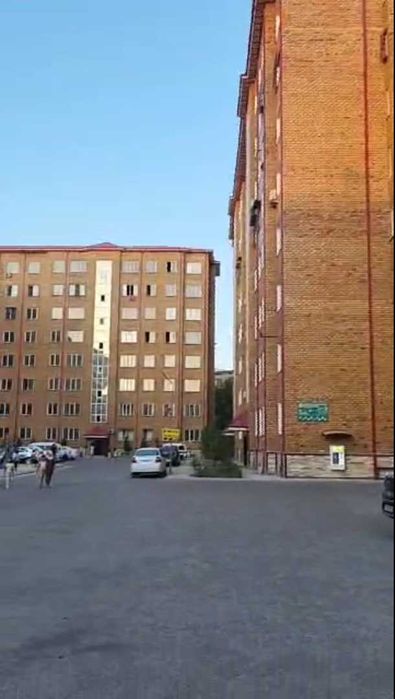 Квартира 2-х, 70м2, 5 этаж, лифт, 580 млн, янги тайёр кириб яшаш м-