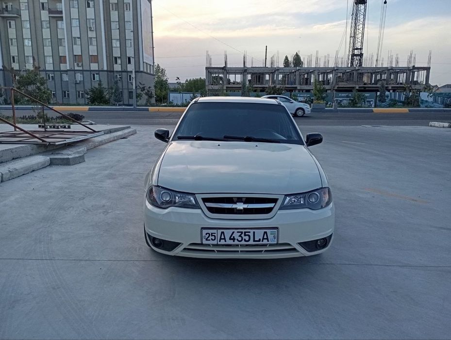 Nexia 2 srochni sotiladi