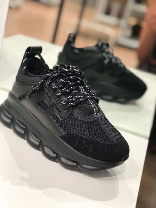 Chain reaction bărbați