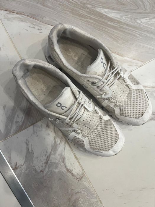 On Cloud сникърси,маратонки