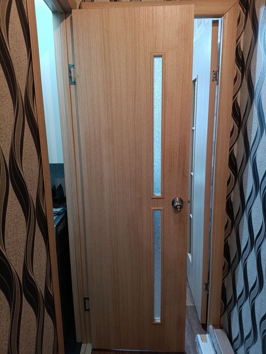 Двери межкомнатные 2 шт