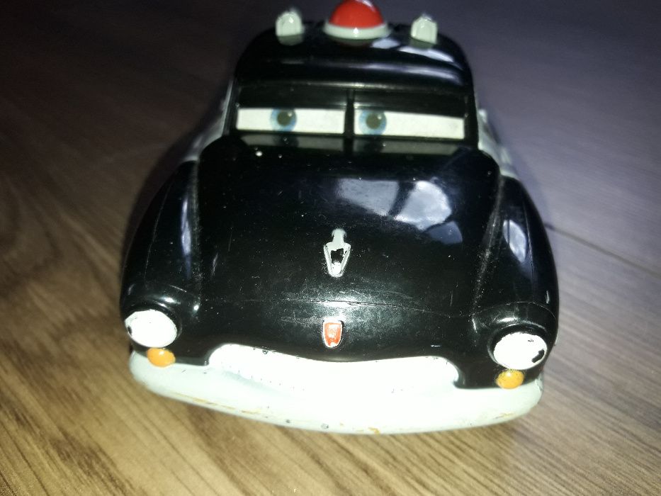 Детска играчка от филма Колите