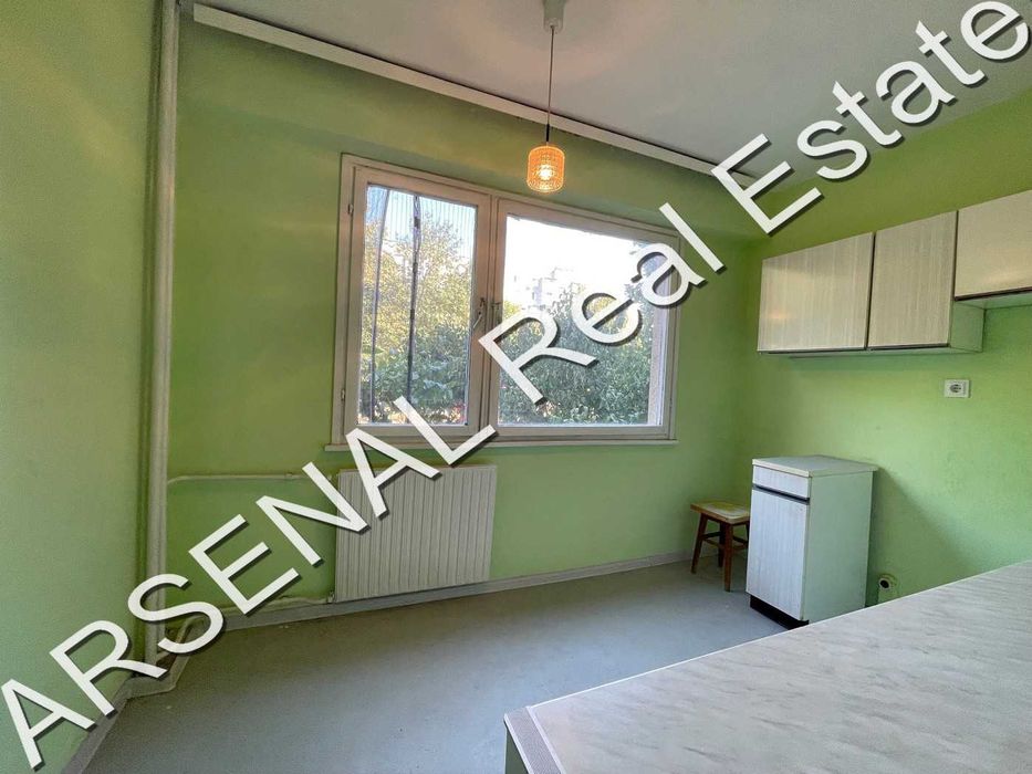 Дава се под наем Едностаен апартамент в София, Света Троица - 50 кв.м за 250 € - Снимка #1