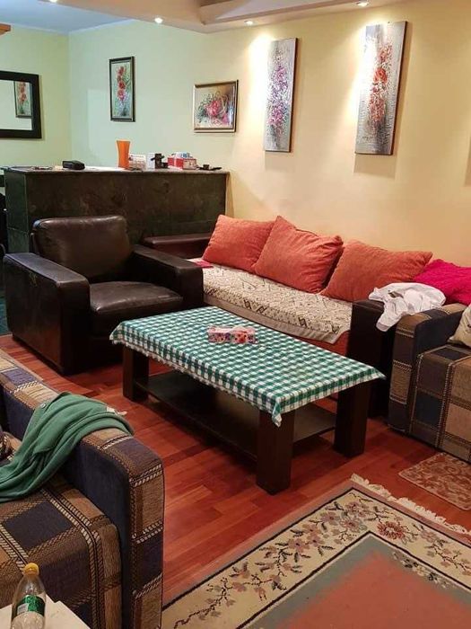 Casa de vanzare in Comuna Voila, judetul Brasov spatioasa, renovata