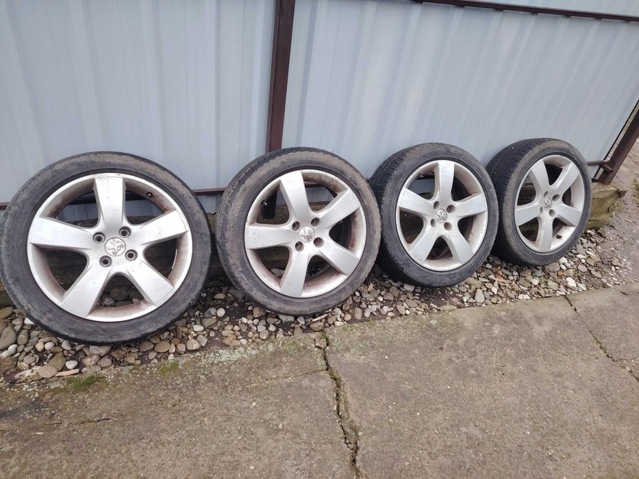 Vând jante Peugeot r17 in stare buna