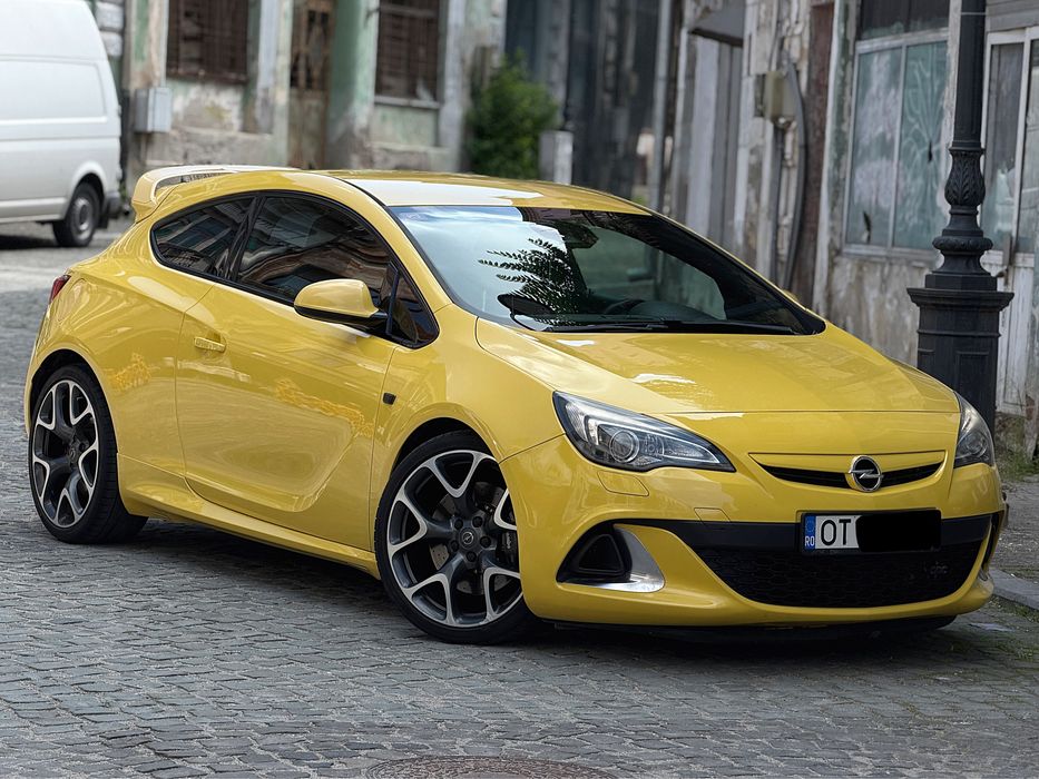 Opel Astra OPC / 280 HP / Stock / Fara Daune