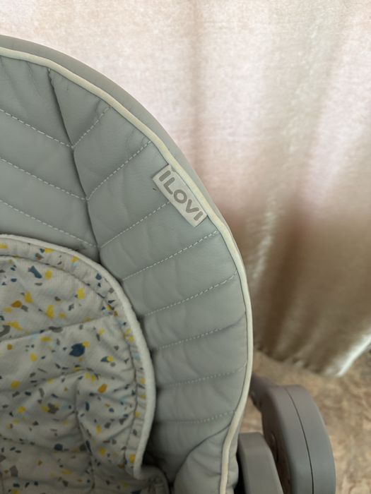 Детский стульчик в отличном состоянии