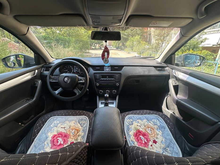 Продам шкода актавия а7 2013