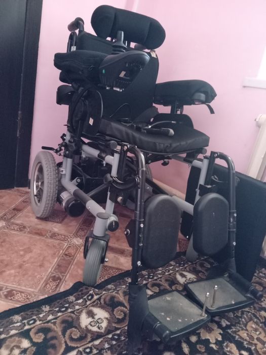 Электрическая коляска