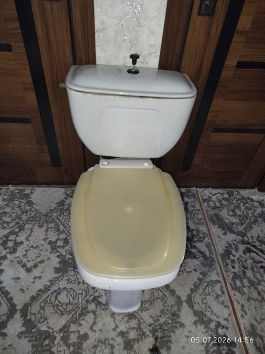 Отдам даром унитаз БУ  самовывоз