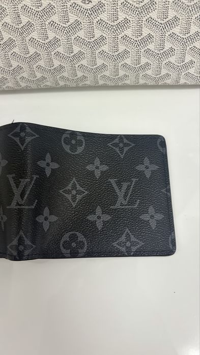 Portofel Louis Vuitton negru  nou!