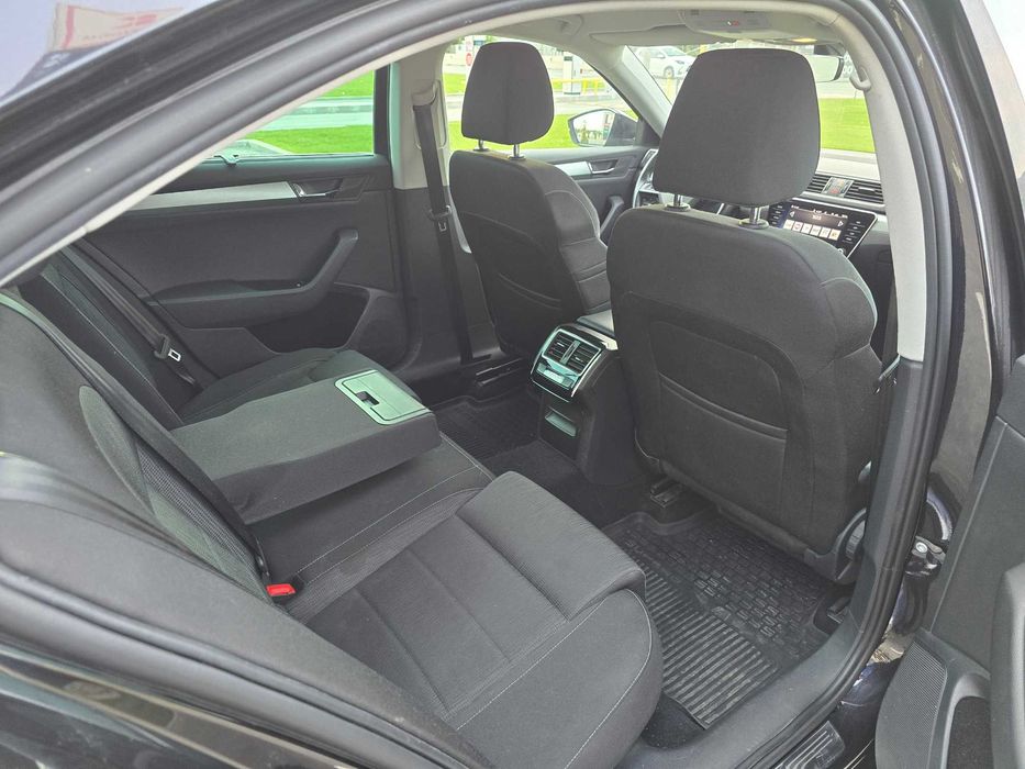 Skoda Superb 3 Berlină • 2.0 TDI 150CP DSG • 2017 • 159.000 km