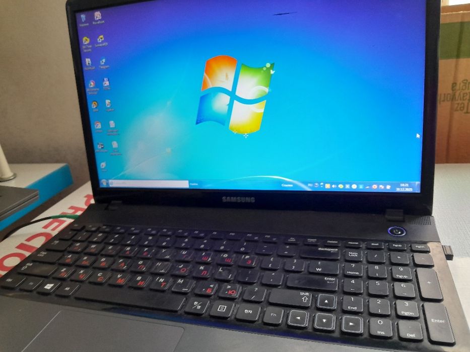 Notbuk  Windows 7  core i5  barcha kerakli malumotlar pastda tel raqam