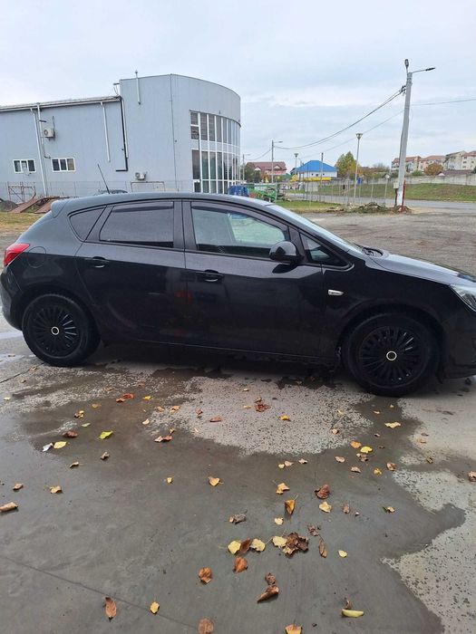 Opel Astra J 2015 – 1.4 Aspirat, 101 CP, GPL, 163xxx km