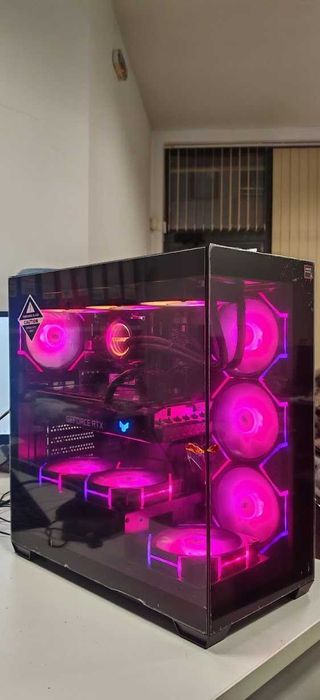 ТОП Геймърско PC Ryzen 5 9600X/32Gb/1TB SSD/Asus TUF 3070TI/Гаранция