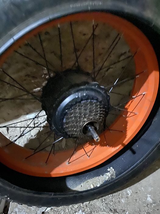 Колесо для электровелосипеда