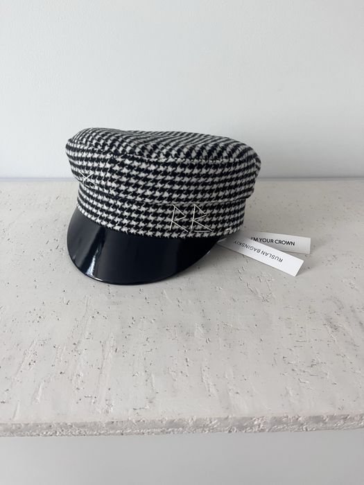 RB дамска шапка New Season