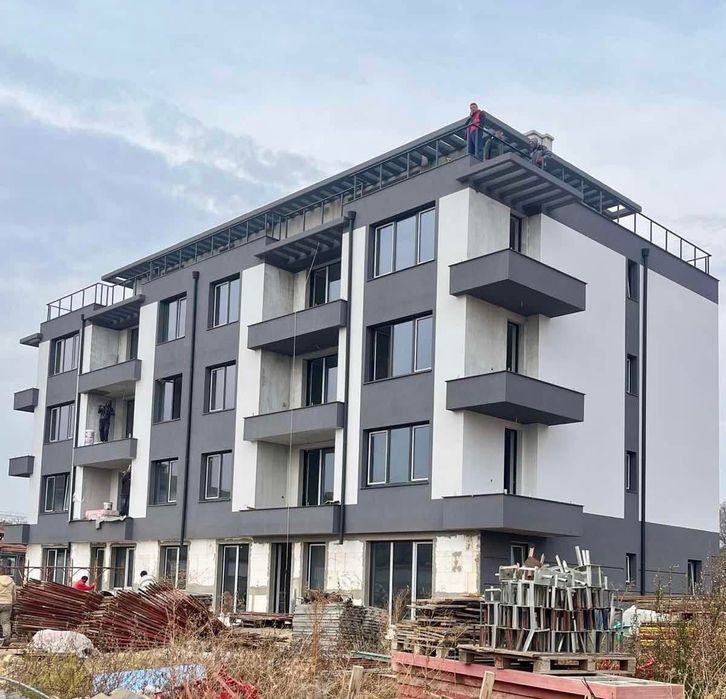 Продава се Тристаен апартамент в Пловдив, Коматево - 92 кв.м за 1020 €/кв.м - Снимка #5